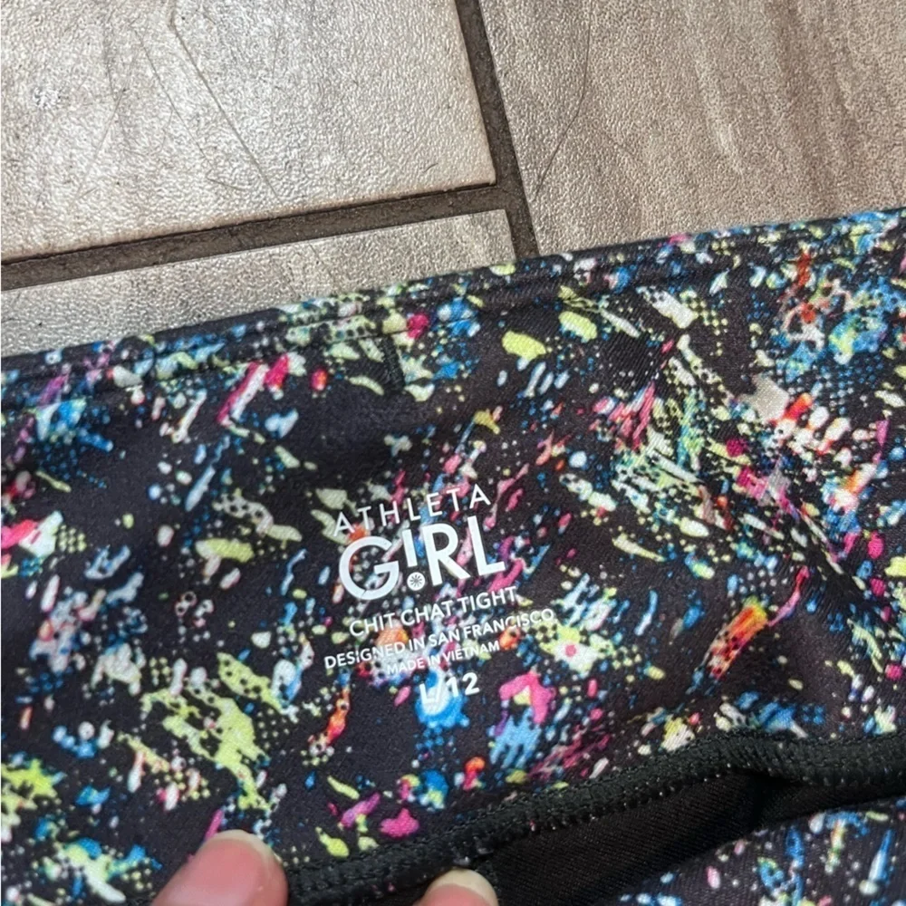 Athleta Girls Black & Multicolor Chit Chat Tight Leggings Size large 12